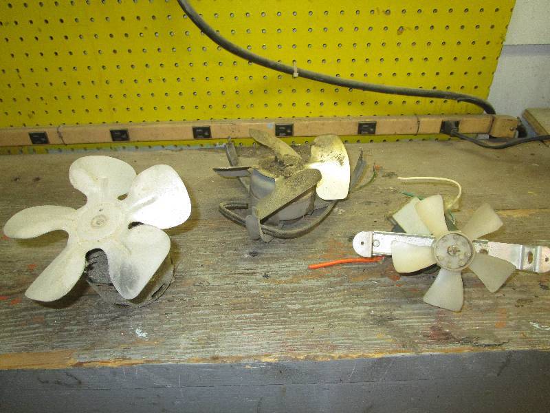 lot 8662 image: Lot of MotorFans