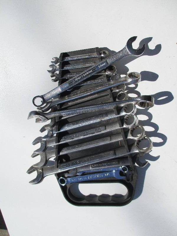 lot 8550 image: Lot of Wrenches