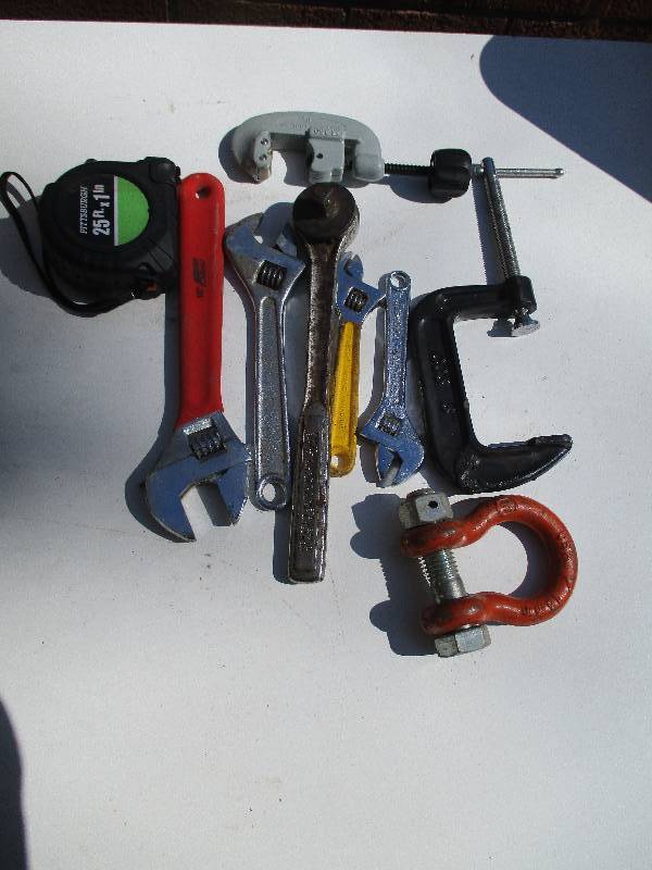 lot 8552 image: Random Tool Lot