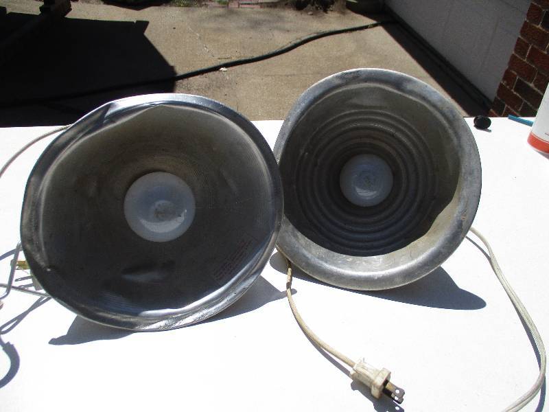 lot 8608 image: Shop Lights