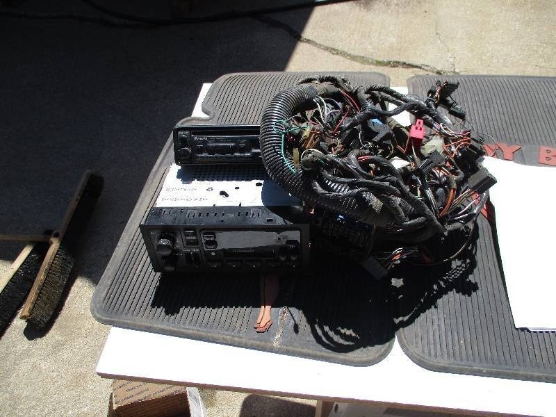 lot 8615 image: Car Stereo, Betty Boop Floor Mats and Jeep Wiring Harness