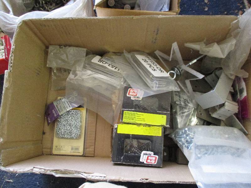 lot 8623 image: Screws Nuts Bolts and more