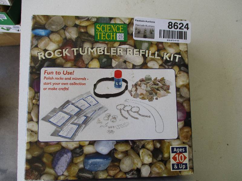 lot 8624 image: Rock Tumbler Refill Kit