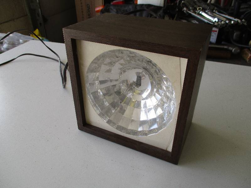 lot 8636 image: Strobe Light