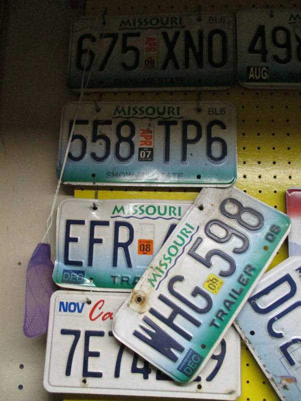 lot 8685 image: Lot of License Plates