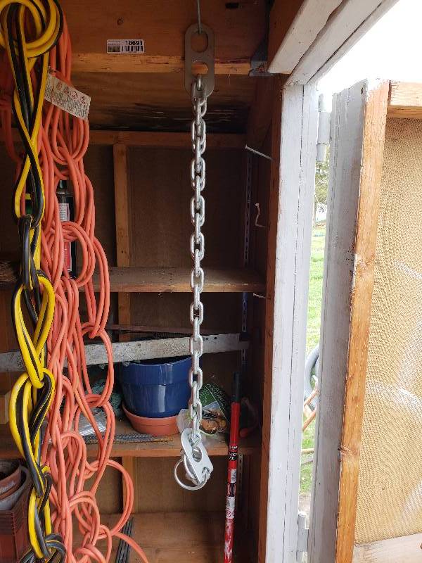 lot 10691 image: Tow Chain and Extension Cords