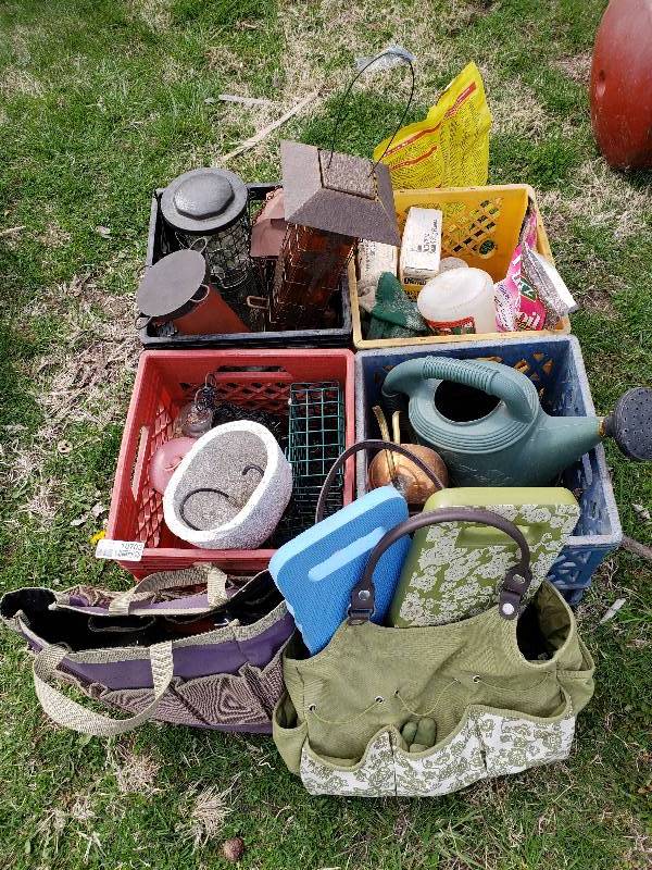 lot 10702 image: Huge Lot of Shed Items