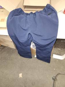 lot 19457 image: Navy Blue Athletic Pants Size XL EU 44