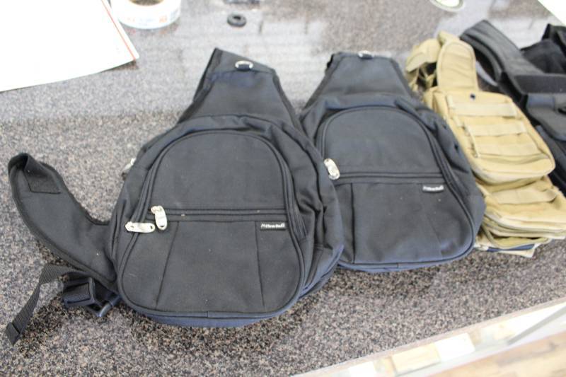 lot 2037 image: Tactcial Bags and Vests