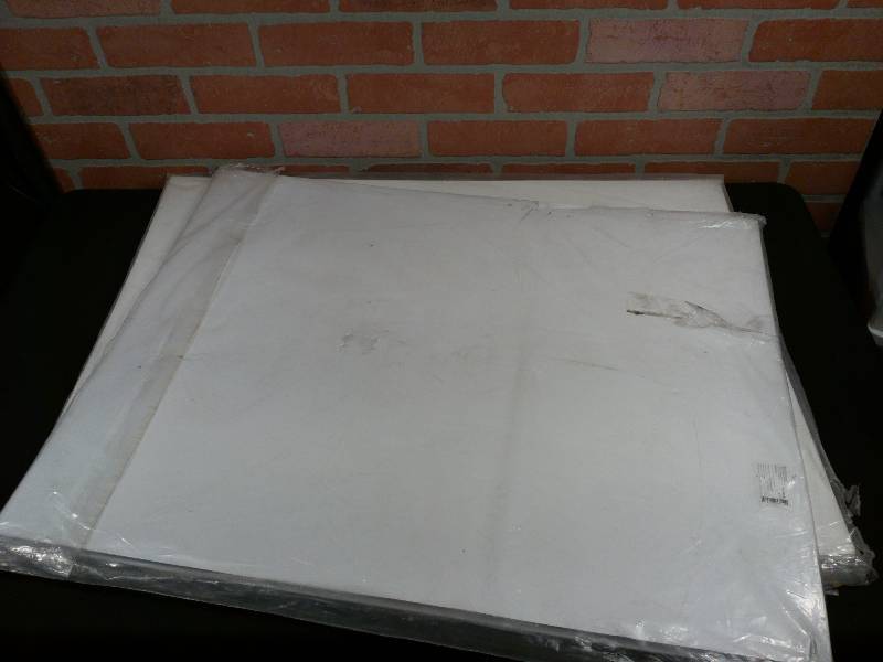 lot 16 image: Strathmore Bristol Vellum Artistic Heavyweight Drawing Paper