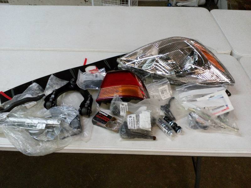 lot 48 image: Auto Parts Lot