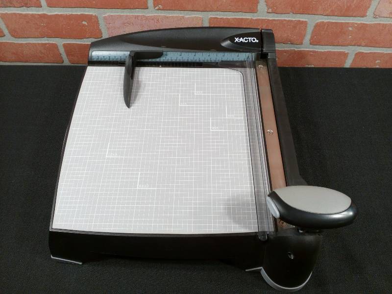 lot 52 image: X-ACTO Paper Cutter