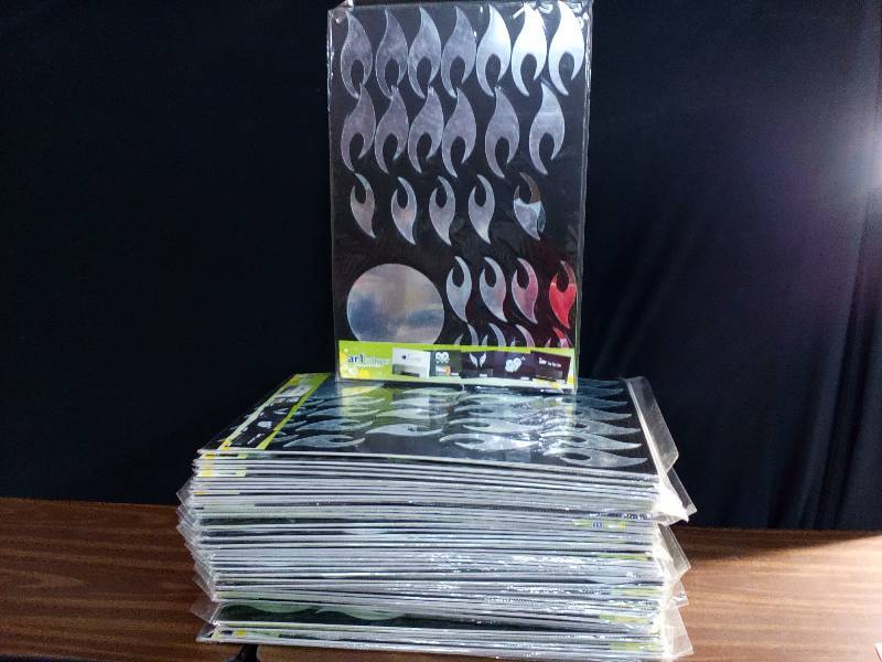 lot 67 image: Art Mirrors Sun Burst