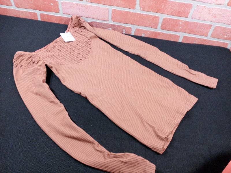 lot 113 image: FP Intimately Free People Bronze Layering Top XSS