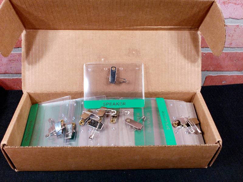 lot 144 image: Horizontal Vinyl Name Tag Holder Slot