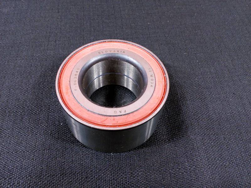 lot 161 image: BMW Front Rear Wheel Bearing Slovakia 13M 034 803646