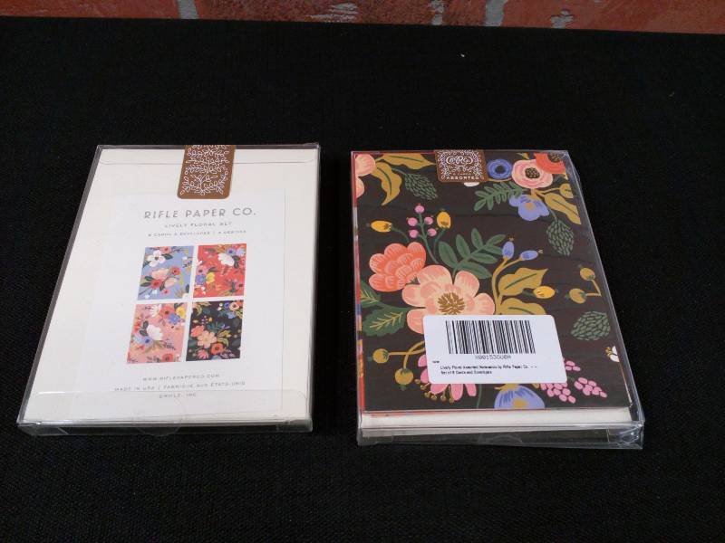 lot 163 image: Rifle Paper Co. Lively Floral Set Notecards