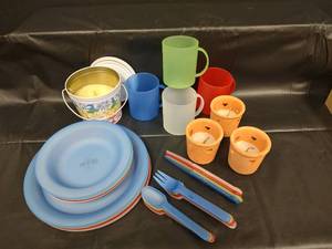 lot 108 image: Outdoor Dining Set with Citronella Candles - Plastic Plates, Cups, Utensils