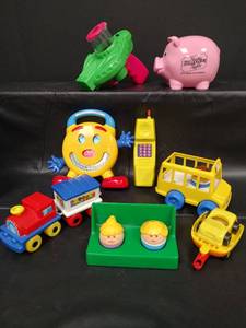lot 141 image: Vintage Childrens Toy Lot - Smiley Face Radio, Toy Phone, Vehicles (untested)