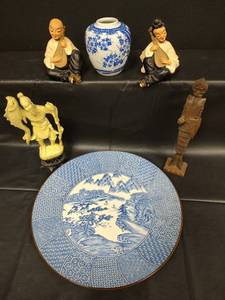 lot 146 image: Asian Decorative Collection - Blue & White Porcelain Plate, Vase, and Figurines
