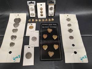 lot 164 image: Vintage Decorative Button Collection - Jill Buttons, Belle Buttons, and Button Covers