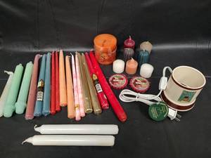 lot 211 image: Electric Votive Warmer, Wax Melts and Assorted Candles