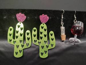 lot 231 image: Cactus and Wine Theme Pierced Earring Set