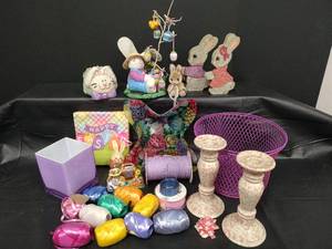 lot 276 image: Easter Decor Collection and more