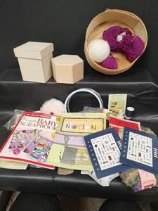 lot 318 image: Crafting Supplies and Storage