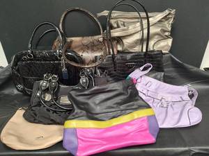 lot 325 image: Designer Handbag Collection - Mixed Brands