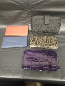 lot 327 image: New Wallet Collection and Checkbook Covers