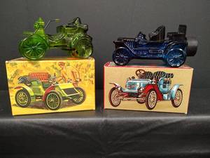 lot 372 image: Vintage Avon Glass Car Decanters - Green and Blue Antique Automobile Collection, Empty