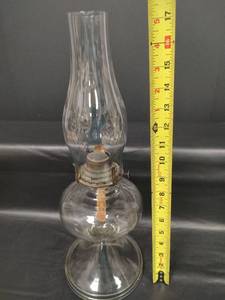 lot 392 image: Vintage Oil Lamp with Pedestal Base and Chimney