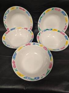 lot 421 image: Design Concepts Painters Palette Stoneware Bowls