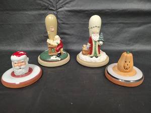 lot 545 image: Vintage Holiday Cookie Press Collection - Santa and Pumpkin Designs