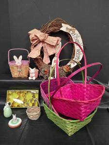 lot 453 image: Easter Decoration Collection - Baskets, Cookie Cutters, Cookie Press, Wreath, and Bunny Figurines