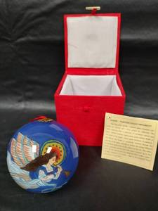 lot 467 image: Inside Hand Painted Glass Christmas Ornament with Original Box