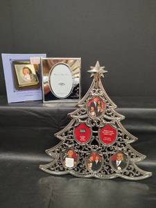 lot 491 image: New Studio Decor Christmas Tree Photo Frame and NIB Heritage Mint Silverplate Photo Album