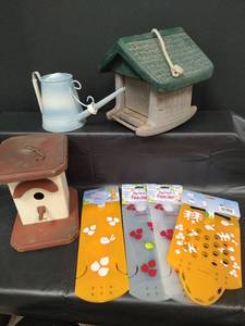 lot 499 image: Nature Collection - Birdhouse, Bird Feeders and Metal Watering Can