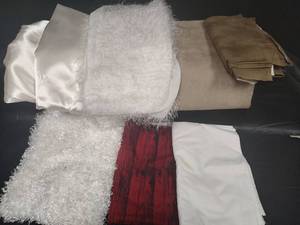 lot 631 image: Assorted Lot of Bulk Material