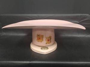 lot 633 image: Vintage Hand Painted Lamp (Works)