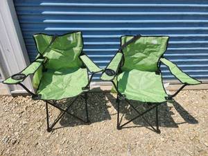 lot 702 image: Glaciers Edge Folding Camp Chairs - Set of 2