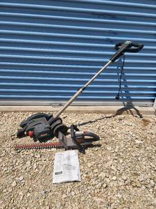 lot 724 image: Craftsman Electric Hedge Trimmer and Edger Combo Set