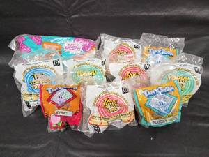 lot 19 image: McDonalds Nickelodeon Happy Meal Toys Collection - Tiny Toon Adventures