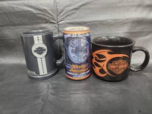 lot 45 image: Harley-Davidson Collectible Mug and Beer Can Set