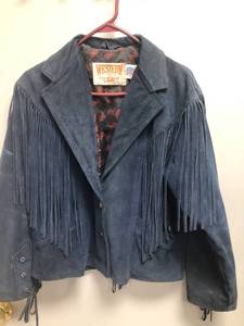 lot 636 image: Vintage Suede Navy Fringe Jacket (14)