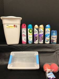 lot 652 image: Air Fresheners and More