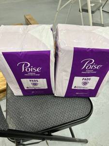 lot 32636 image: Poise Incontinence Pads for Women 5 Drop Maximum Absorbency Regular 96Ct