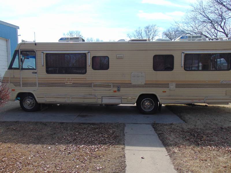 1986 Winnebago Chieftain 31 RV Camper LOOK! | Equip-Bid