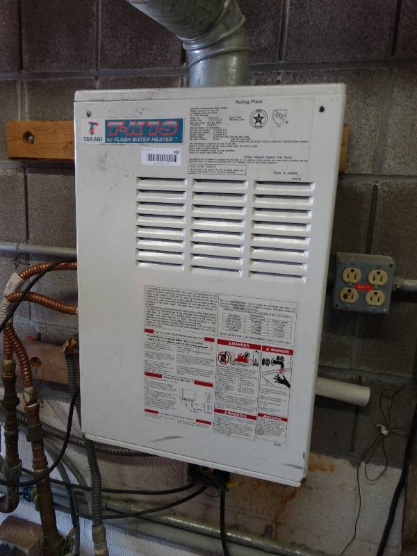 Takagi T-K1S By Flash water heater. | Douglas, Ks Convenience Store  Equipment Auction! | Equip-Bid